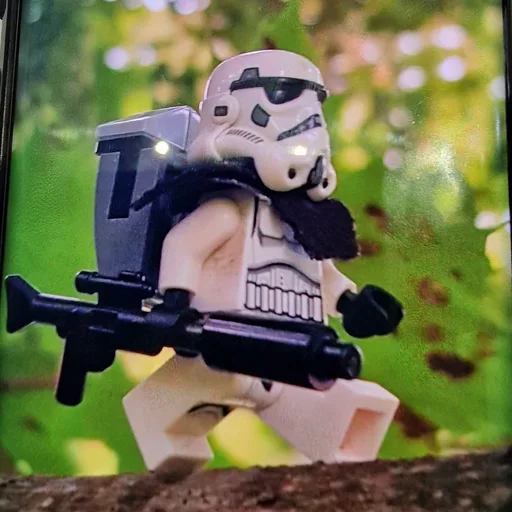 LEGO Star Wars: Imperial Stormtrooper Minifigure with Blaster