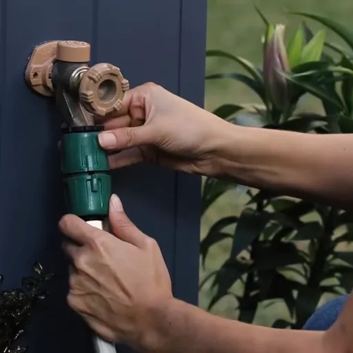 HOSELINK Classic Automatic Retractable Garden Hose Reel