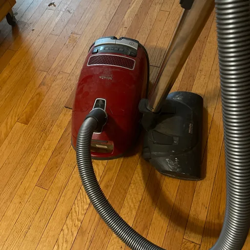 Miele canister vacuum cleaner