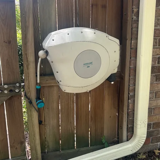 HOSELINK Classic Automatic Retractable Garden Hose Reel