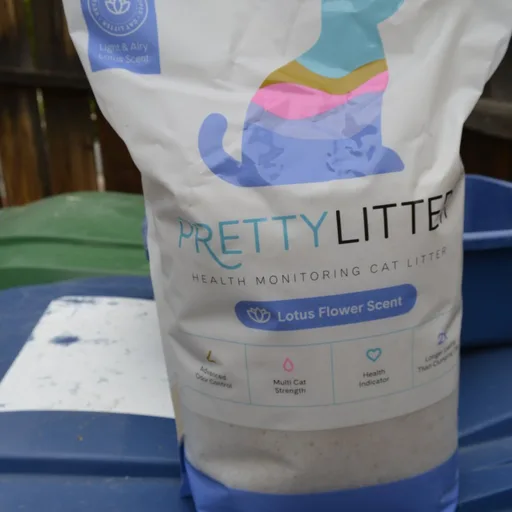 PrettyLitter Health Monitoring Cat Litter, Lotus Flower, 2-Pack, 6 lb. Bags