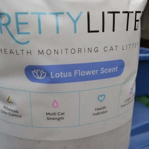 PrettyLitter Health Monitoring Cat Litter, Lotus Flower, 2-Pack, 6 lb. Bags