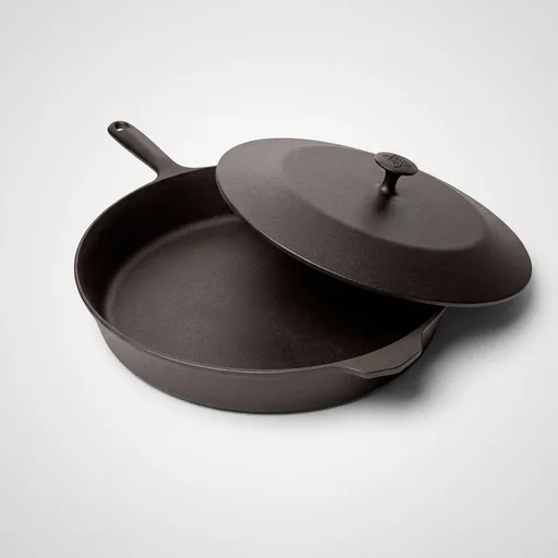 Field Company No.12 Skillet and Matching No.12 Cast Iron Skillet Lid