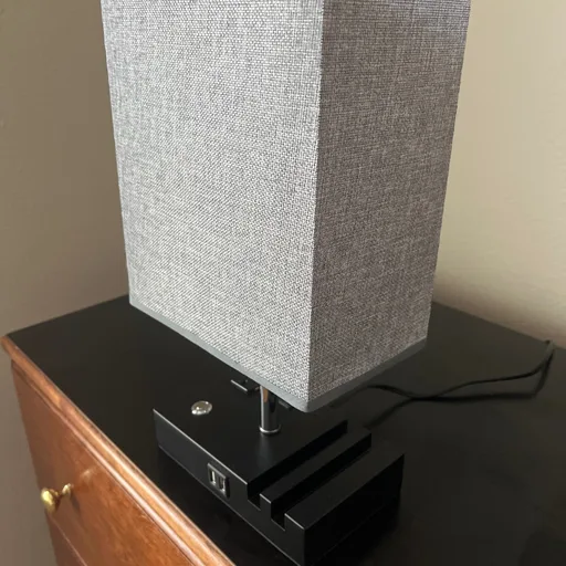 Desk lamp