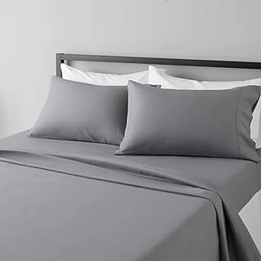Amazon Basics Brushed Microfiber 4-Piece Bed Sheet Set