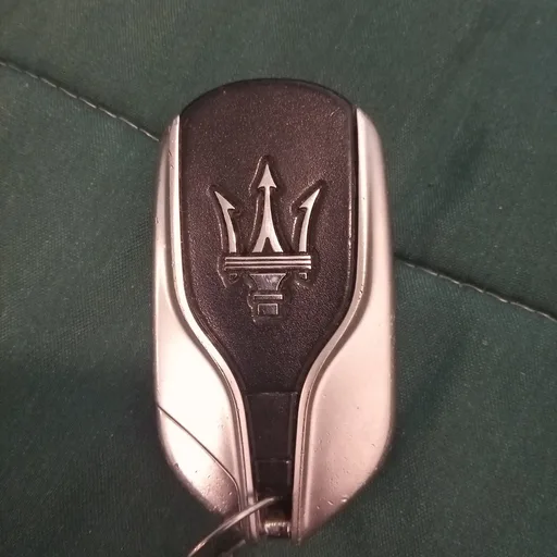 Replacement for 2016 2017 2018 2019 2020 Maserati Ghibli Quattroporte Levante Key Fob Remote Control M3N-7393490 5 Buttons 433MHz