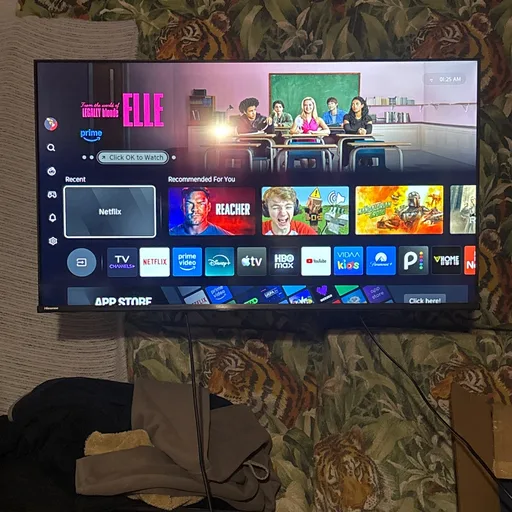 Hisense 40QD4SV 40 inch Class QD4 Series FHD Hi-QLED Smart VIDAA TV