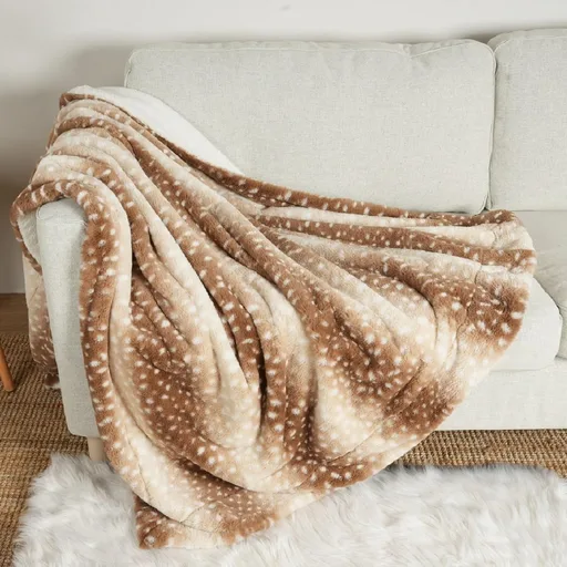 COZY KISS Faux Fur Christmas Deer Print Blanket