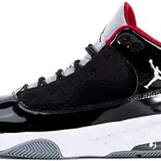 NikeMen's Jordan Max Aura 2 Basketball Shoe