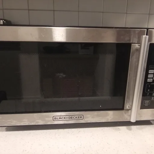 BLACK+DECKER Countertop Microwave Oven, 0.9 Cu.Ft, 900W, Stainless Steel