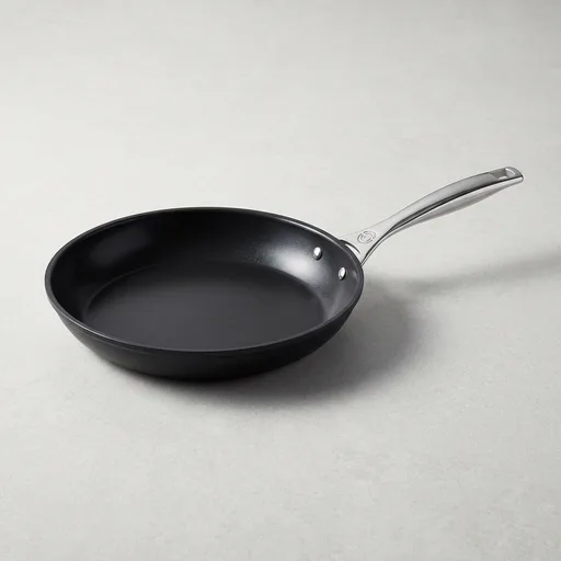 Le Creuset Essential Non-Stick Ceramic Shallow Frying Pan, 10"